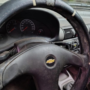 LOTE 017 - Chevrolet/Classic LS