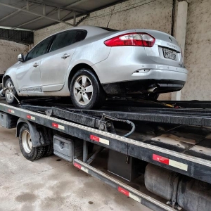 LOTE 015 - Renault/Fluence DYN20A