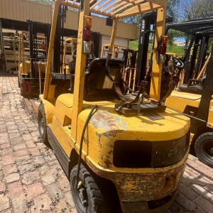 LOTE 005 - Empilhadeira HYSTER, modelo H 50 XM, ano 2005