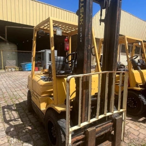 LOTE 008 - Empilhadeira HYSTER, modelo H 50 XM, ano 2002