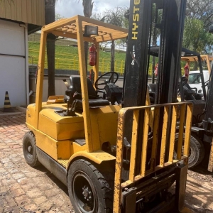 LOTE 009 - Empilhadeira HYSTER, modelo H 50 XM, ano 2002