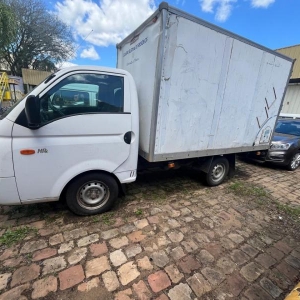 LOTE 015 - Caminhão HYUNDAI HR HDB, ano/modelo 2008/2009