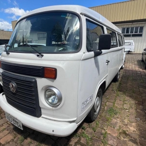 LOTE 016 - VOLKSWAGEN/KOMBII, ano/modelo 2013/2014