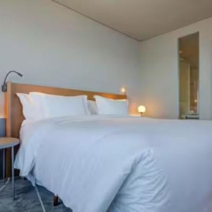 LOTE 834/2025 - Leilão de conjunto Comercial no Shopping Pontal - Porto Alegre/RS