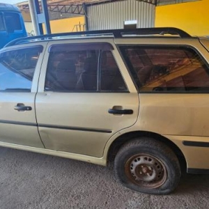 LOTE 001 - UM VEÍCULO, marca VW/ PARATI 2001/2002