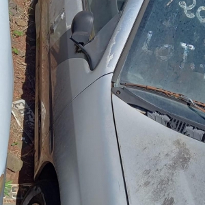 LOTE 002 - VW/GOL 1000I, Placa: LWY6102, Ano/modelo: 1995/1995, na cor: PRATA, Chassi: 9BWZZZ377ST009749,  RENAVAM: 00631031600.