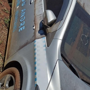 LOTE 004 - CHEVROLET/PRISMA 1.4MT LTZ, Placa: IYF7664, Ano/modelo: 2017/2017, na cor: PRATA, Chassi:  9BGKT69V0JG274023, RENAVAM: 01137720716.