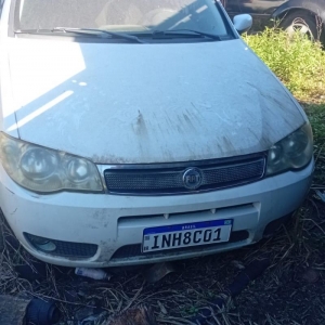 LOTE 007 - FIAT/PALIO WEEK HLX FLEX, Placa: INH8C01, ano/modelo 2006/2006, Cor: BRANCA, Chassi:  9BD17306T74187662, RENAVAM: 00894755188.