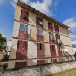 LOTE 001 - PORTO ALEGRE/RS - O APARTAMENTO 204, DO BLOCO A, DO RESIDENCIAL RUBEM BERTA, RUA DEZOITO, Nº 105, BAIRRO: ALTO PETROPOLIS.