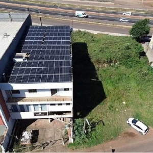 LOTE 001 - Área de 545,49m², contendo uma edificação de aproximadamente 691,33m², localizado na Rua Paulo Emílio Thiesen, bairro Olarias, Lajeado/RS
