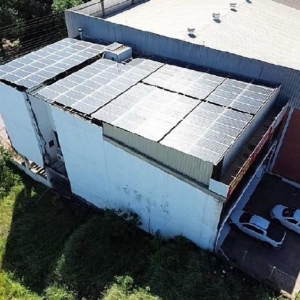 LOTE 001 - Área de 545,49m², contendo uma edificação de aproximadamente 691,33m², localizado na Rua Paulo Emílio Thiesen, bairro Olarias, Lajeado/RS