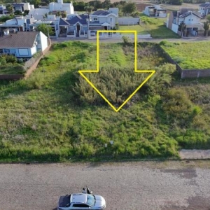 LOTE 001 - Área de 363,55m², sem benfeitorias, situado na Rua Amália Ross Johann, no Loteamento Residencial Ilha do Sol, bairro Dom Pedro II, Arroio do Meio/RS
