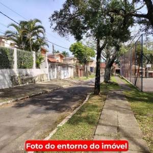 LOTE 004 - Casa em Porto Alegre/RS
