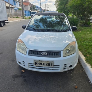 LOTE 009 - Ford/Fiesta Flex