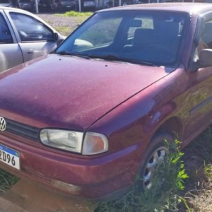 LOTE 001 - VW/GOL PLUS MI, Placa: KDG2D96, ano/modelo: 1997/1997, Cor: VERMELHA, Chassi: 9BWZZZ377VP564949, Motor: AFZ755718, Renavam: 00676951244.