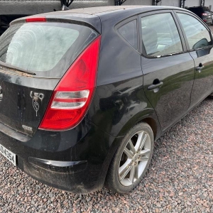 LOTE 001 - HYUNDAI I30 2.0, Placa: MID4354, Ano/modelo: 2009/2009 Cor: PRETA, Chassi: KMHDC51EBAU239802, Motor: G4GC9751731, Renavam: 00201737205.