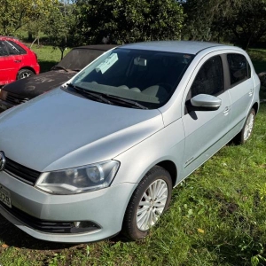 LOTE 004 - VW/GOL HL MC, Placa: IWR5329, Ano/modelo: 2015/2015, Cor: PRATA, Chassi: 9BWAB45U4GT019442, Motor: CCRU24280.