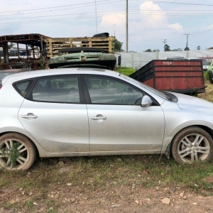 LOTE 04 - I/Hyundai 130, 2.0