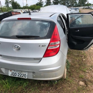 LOTE 04 - I/Hyundai 130, 2.0