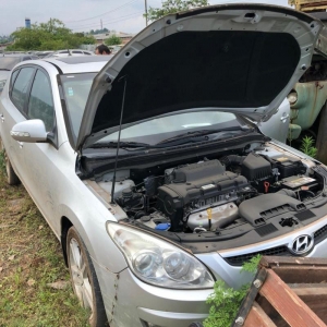 LOTE 04 - I/Hyundai 130, 2.0