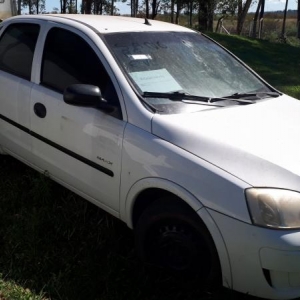 LOTE 001 - Automóvel Chevrolet/Corsa Sedan, ano 2008