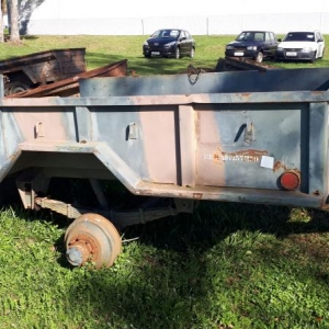 LOTE 016 - Reboque 3/4 Ton, 02 Rodas, Ano 1988