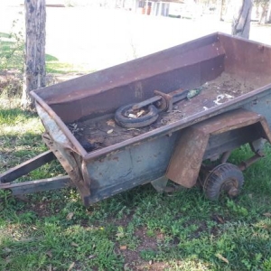 LOTE 018 - VRNE Carga Anfíbia M100 1/4T 2R;  Ano 1977