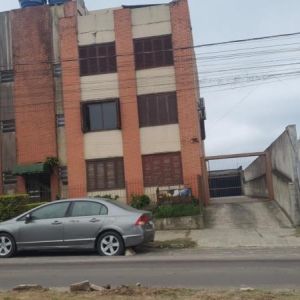 LOTE 001 - UM APARTAMENTO Nº 302, CONFORME MATR. 5.009 CRI DE ROSÁRIO DO SUL-RS