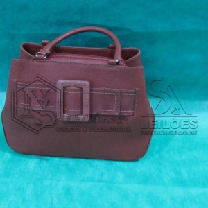 LOTE 004 - 05 (cinco) bolsas em couro