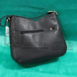 LOTE 009 - 06 (Seis) bolsas femininas em couro