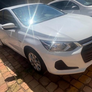 LOTE 007 - Automóvel CHEV/ONIX 10MT LT1, ano/modelo 2022/2023