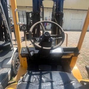 LOTE 013 - Empilhadeira marca HYSTER, modelo H 50 XM