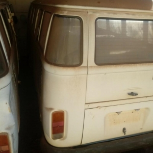 LOTE 006 - VW/KOMBI