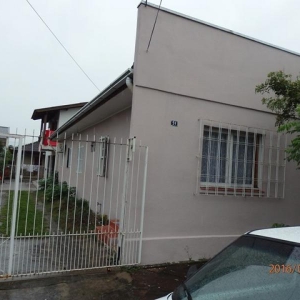 LOTE 01 - Terreno o qual se acha construído o prédio nº 94, na Rua Presidente Afonso Pena