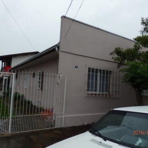 LOTE 01 - Terreno o qual se acha construído o prédio nº 94, na Rua Presidente Afonso Pena