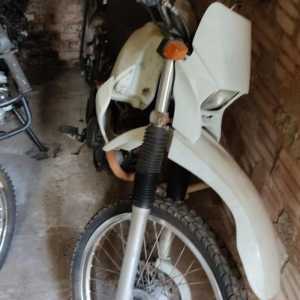 LOTE 138 - YAMAHA/XT 225