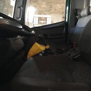 LOTE 13 - Caminhão AGRALE/10000, placa IUG6130, ano/modelo 2013/2013
