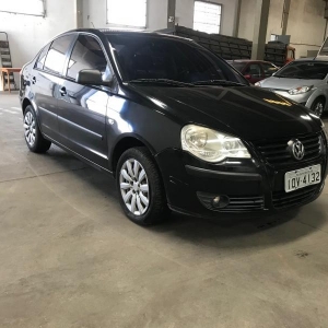 LOTE 02 - VW/POLO SEDAN 1.6, cor preta, ano/modelo 2008/2009