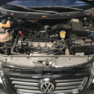 LOTE 02 - VW/POLO SEDAN 1.6, cor preta, ano/modelo 2008/2009