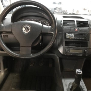 LOTE 02 - VW/POLO SEDAN 1.6, cor preta, ano/modelo 2008/2009