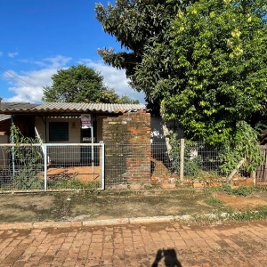 LOTE 009 - Área de 180,00m², contendo uma construção residencial de 22,79m²,  localizado na Rua Henrique Schmitt, nº 995, São Francisco, Bom Retiro do Sul/RS.