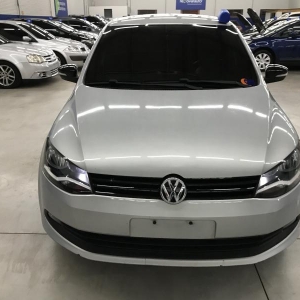 LOTE 02 - VW Voyage 1.6 Seleção