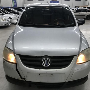 LOTE 08 - VW FOX 