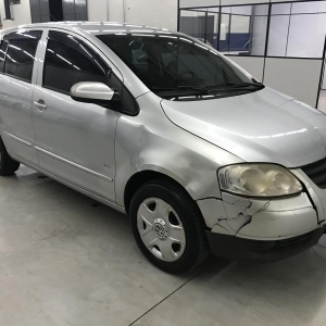 LOTE 08 - VW FOX 