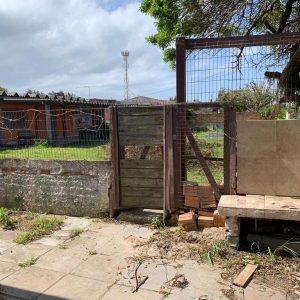 LOTE 002 - TRAMANDAÍ/RS - Imóvel localizado na RUA 21 DE ABRIL, Nº 608