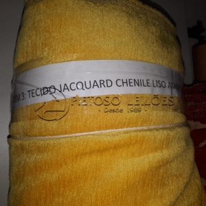 LOTE 015 - TECIDO JACQUARD CHENILLE LISO AMARELO, 30m x 1,40m