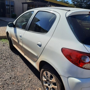 LOTE 01 - Peugeot 207, ano 2014