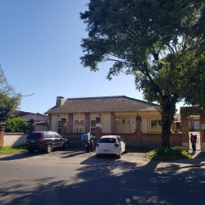 LOTE 002 - Casa no Condomínio Horizontal "Beija-Flor" em Canoas/RS