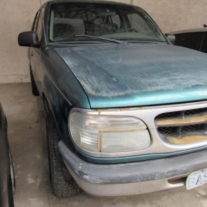LOTE 002 - I/FORD EXPLORER XLT 4X4
