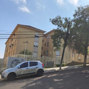 LOTE 002 - Apartamento n° 307 do Bloco 4,  da Avenida Taquari n°625, Porto Alegre/RS (desocupado). Avaliado em R$ 150.000,00.2°Leilão.,